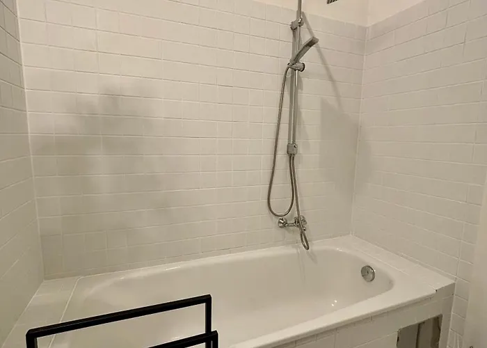 2br Stylish Modern - 15 Minutes To Viennas Center Διαμέρισμα