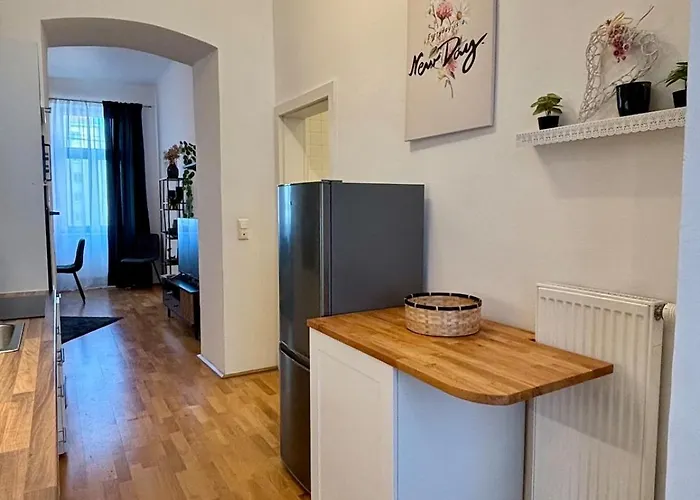 2br Stylish Modern - 15 Minutes To Viennas Center דירה