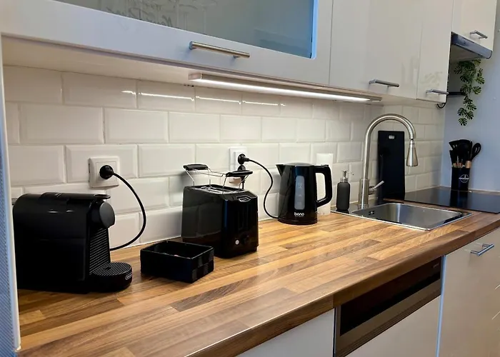 Διαμέρισμα 2br Stylish Modern - 15 Minutes To Viennas Center